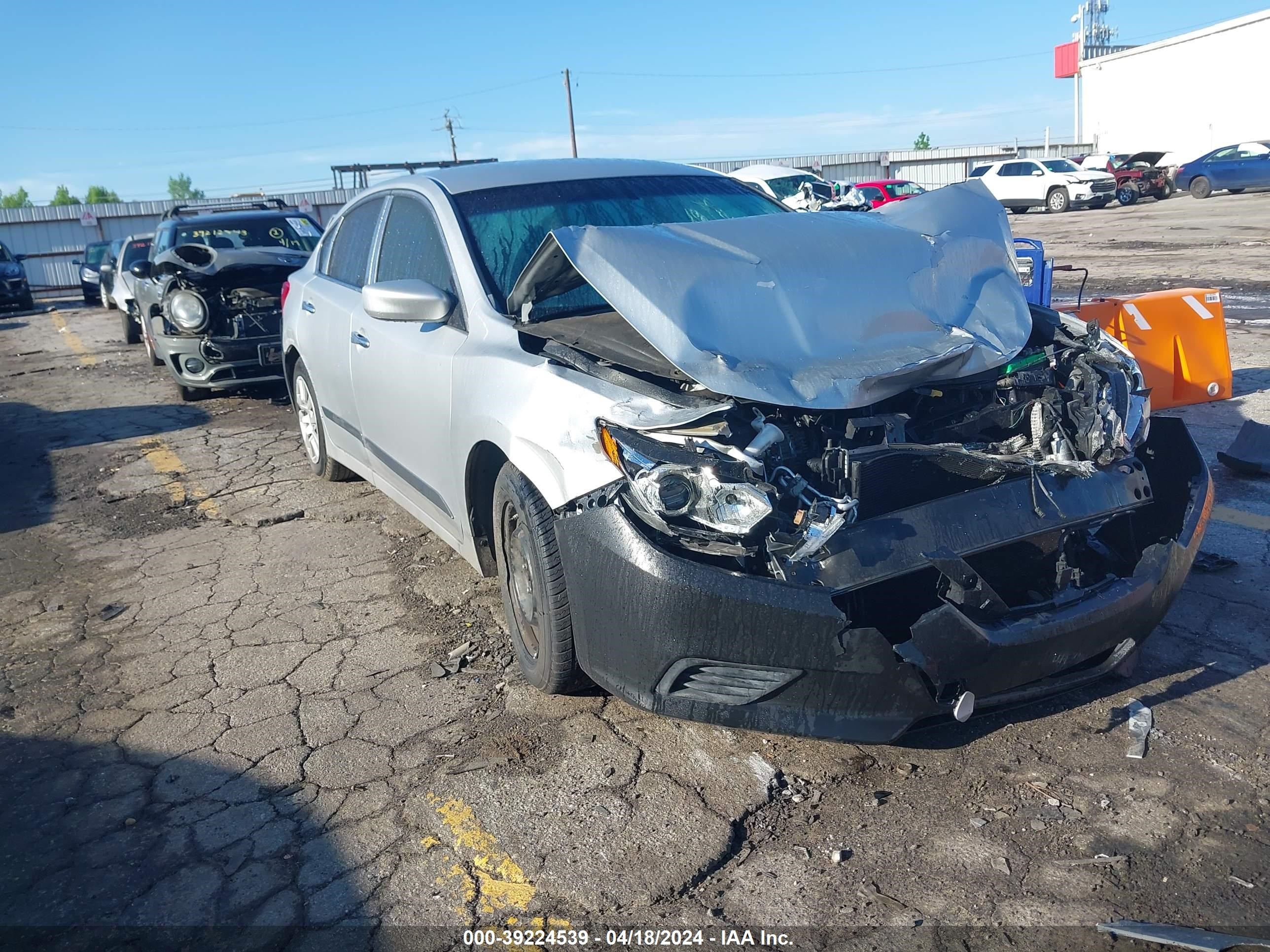 nissan altima 2016 1n4al3ap3gn327276