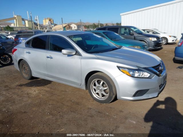 nissan altima 2017 1n4al3ap3hc118603