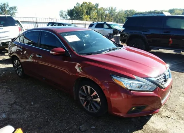 nissan altima 2017 1n4al3ap3hc136020