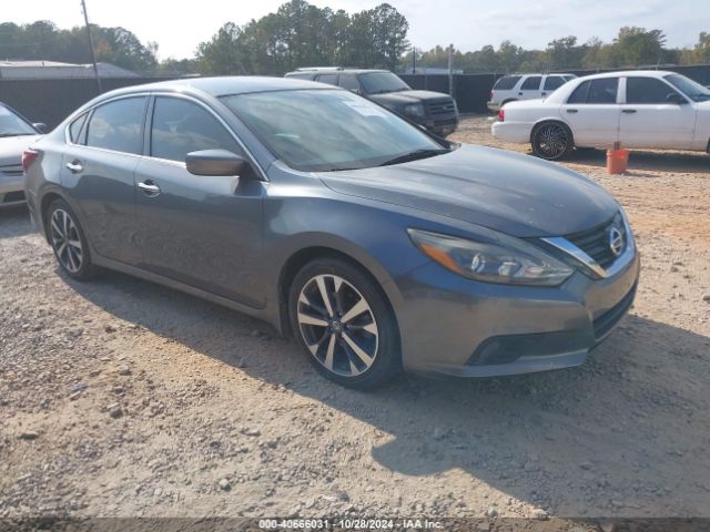 nissan altima 2017 1n4al3ap3hc154808