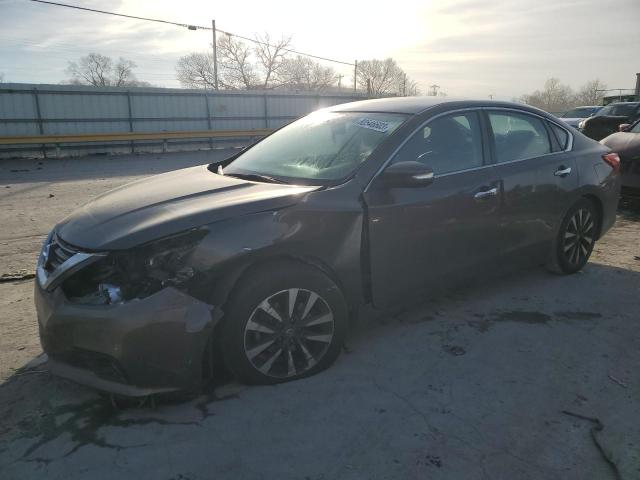 nissan altima 2017 1n4al3ap3hc171608