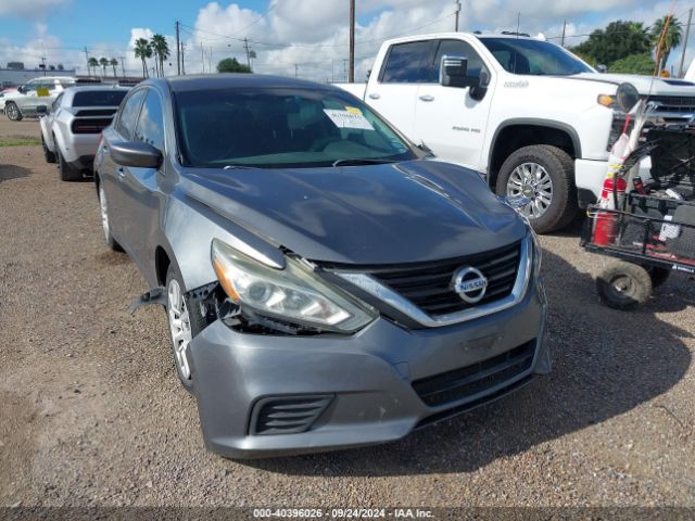 nissan altima 2017 1n4al3ap3hc229989