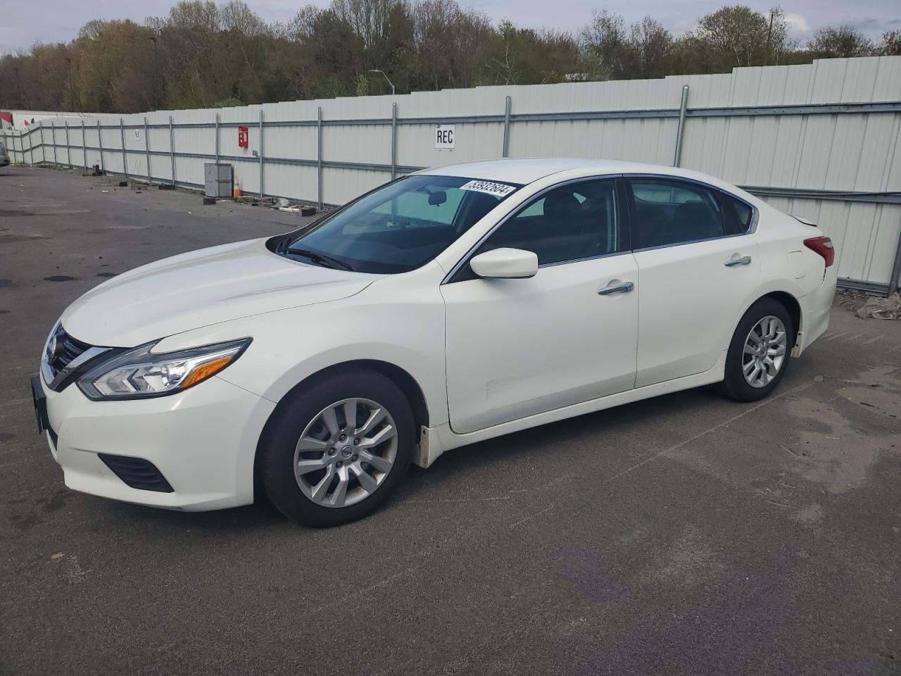 nissan altima 2017 1n4al3ap3hc259929