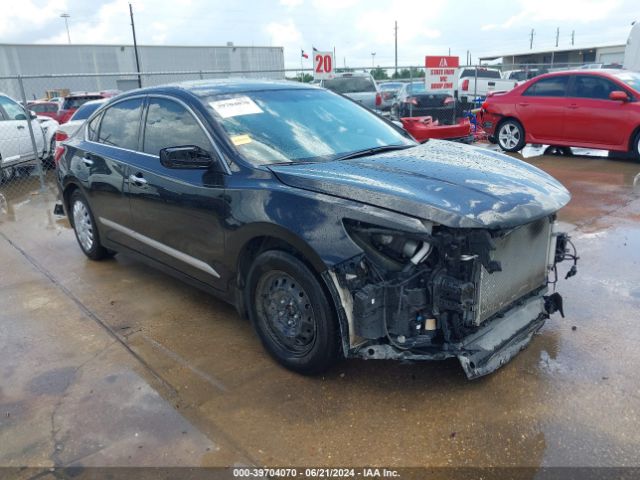 nissan altima 2017 1n4al3ap3hc275810