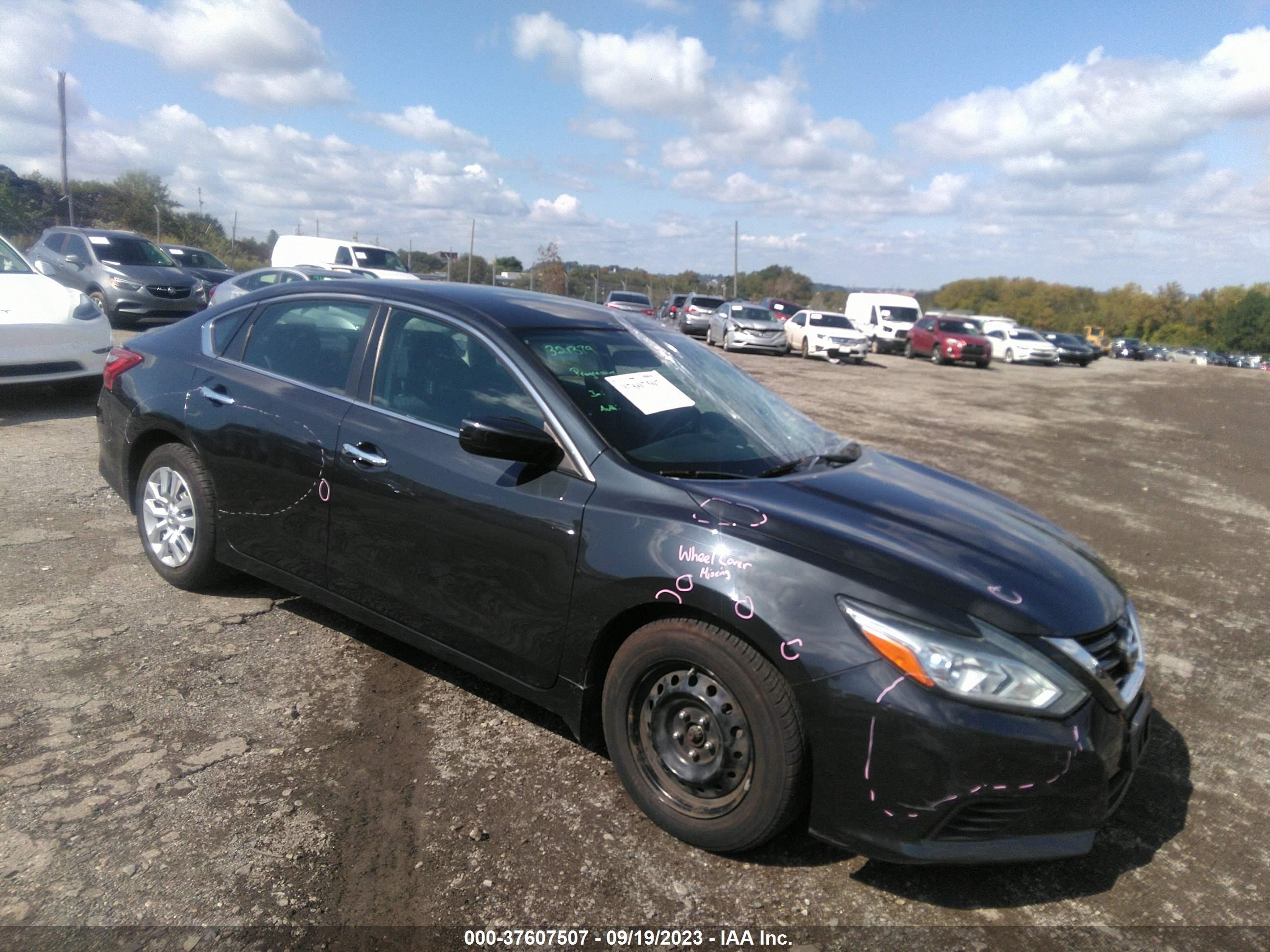 nissan altima 2017 1n4al3ap3hc277315