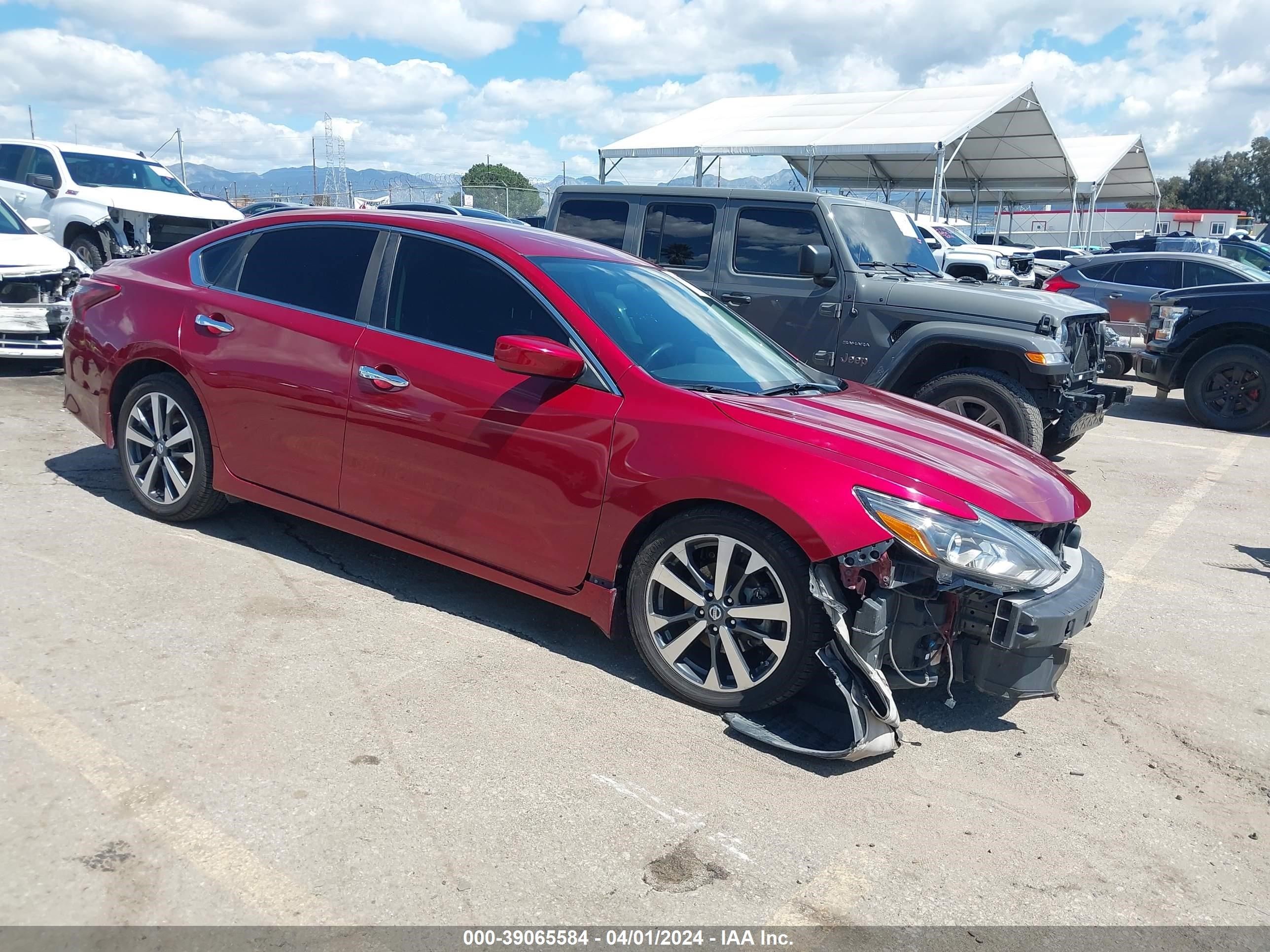 nissan altima 2017 1n4al3ap3hc491219