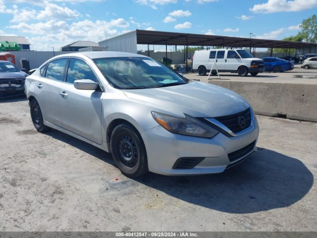 nissan altima 2017 1n4al3ap3hn337369