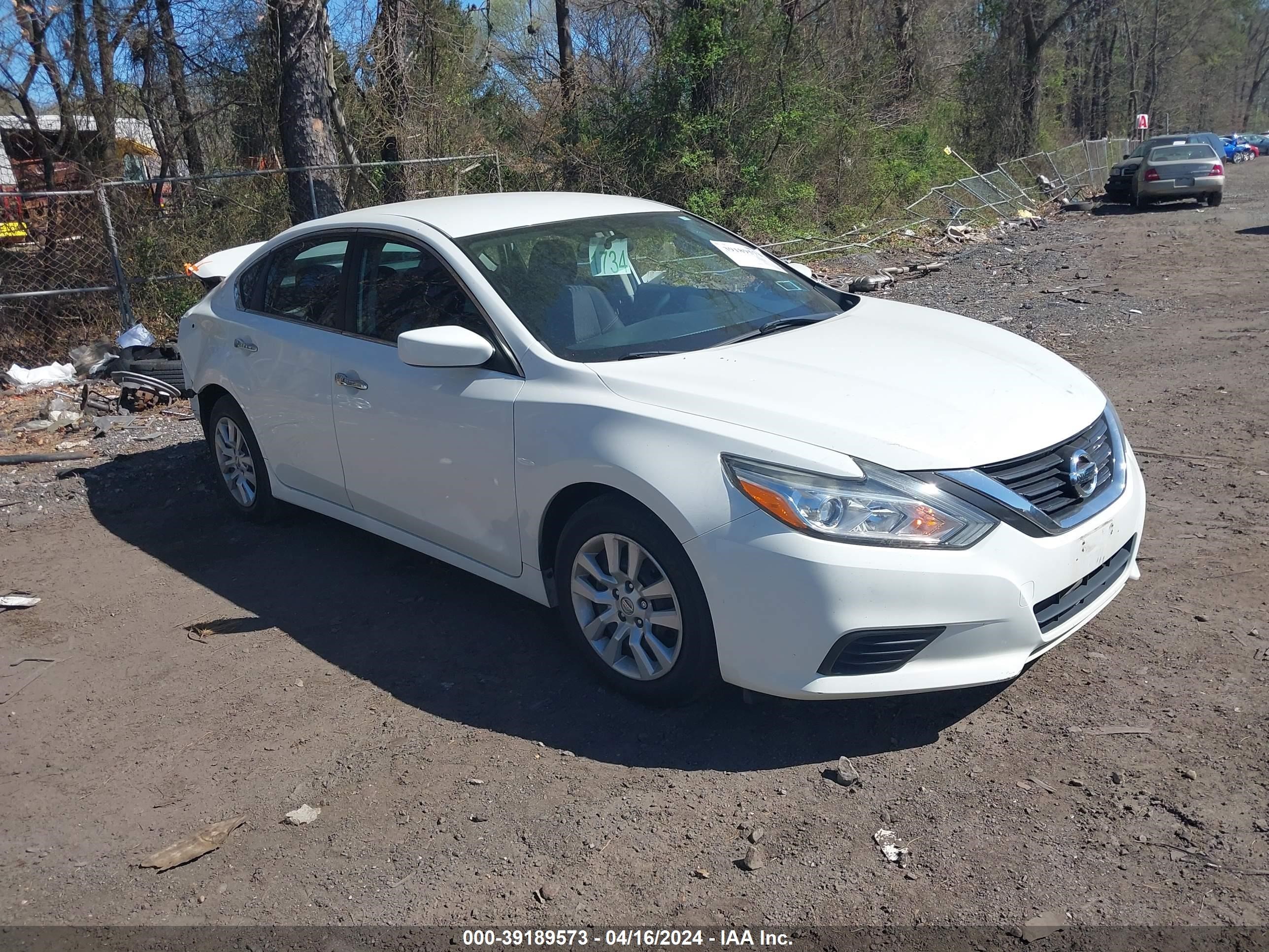 nissan altima 2017 1n4al3ap3hn346766