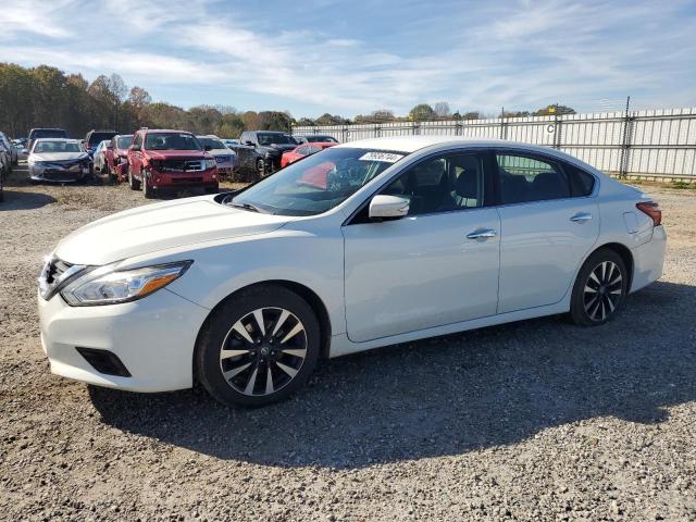 nissan altima 2.5 2018 1n4al3ap3jc188186