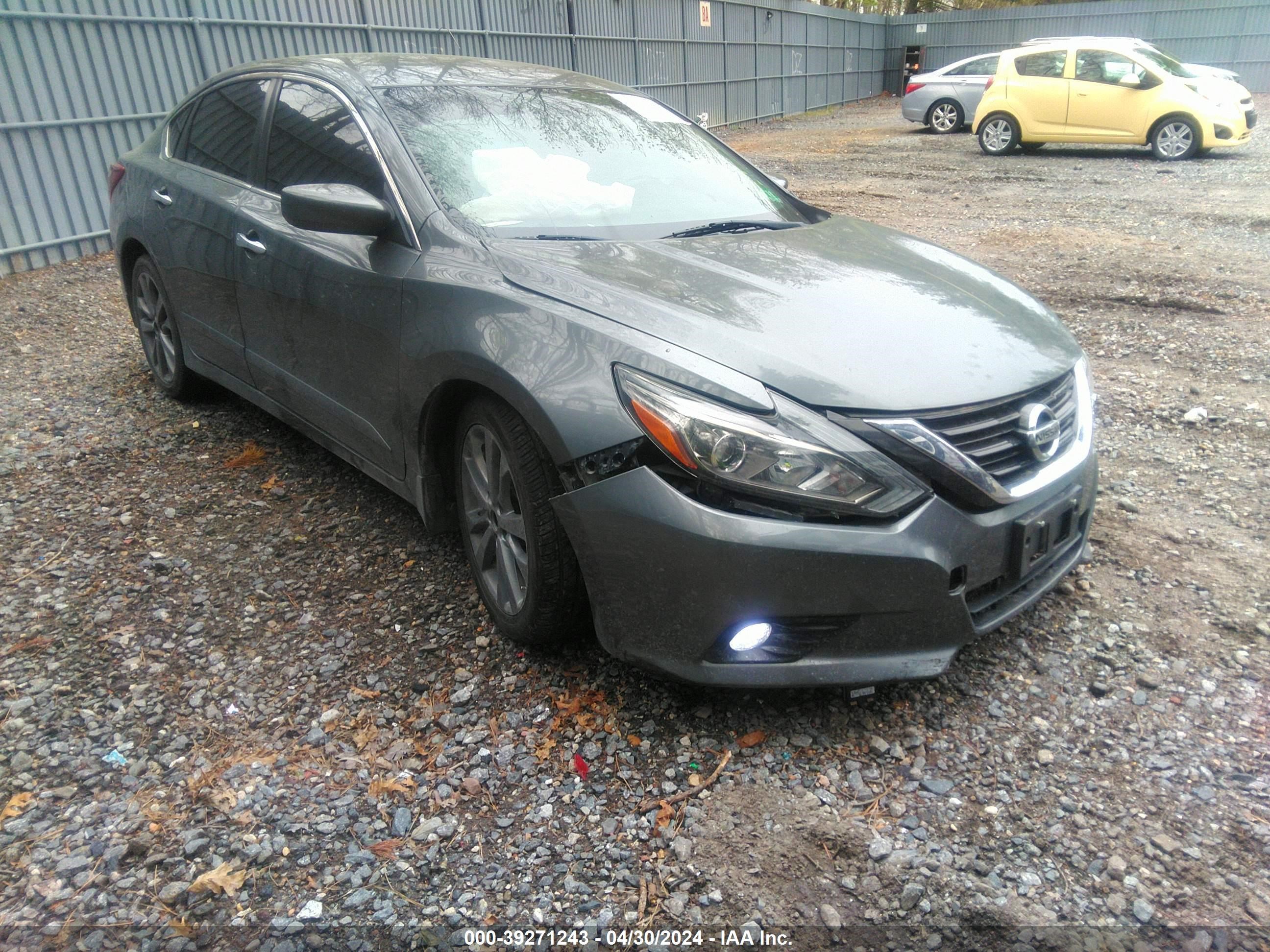 nissan altima 2018 1n4al3ap3jc200191