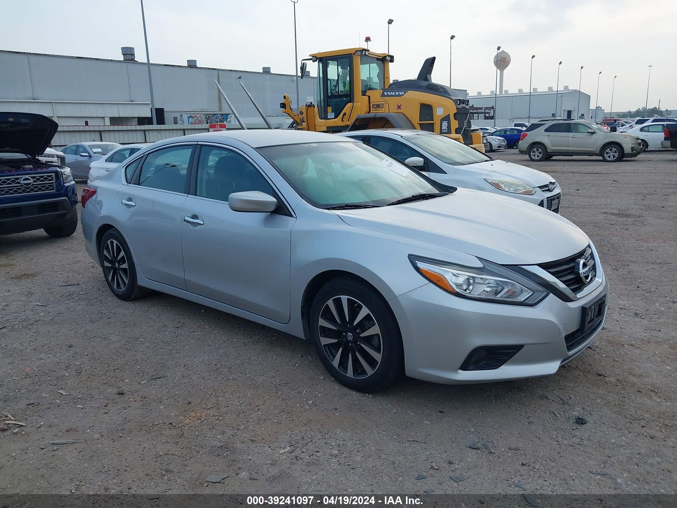 nissan altima 2018 1n4al3ap3jc261010