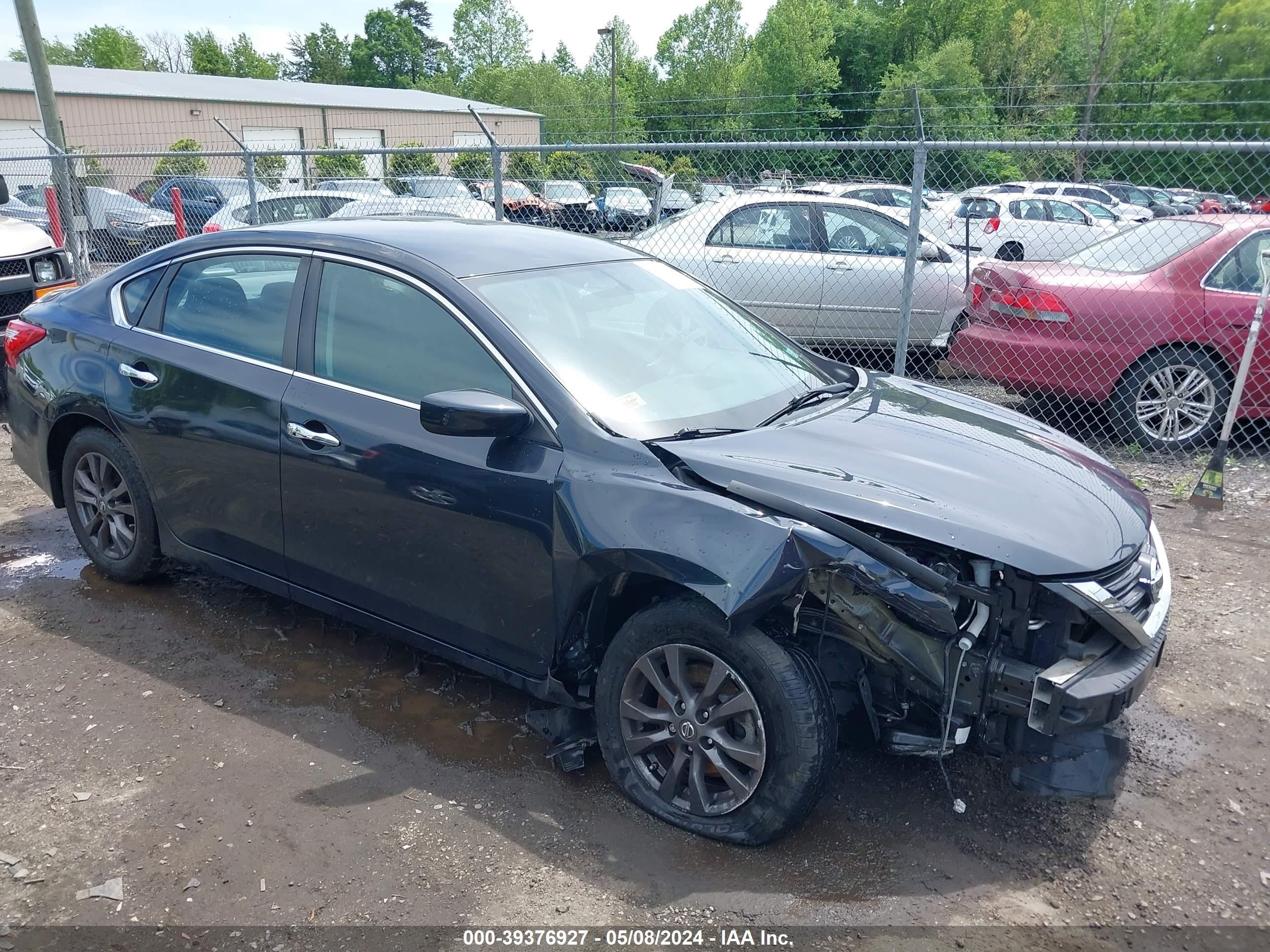 nissan altima 2017 1n4al3ap4hc183959