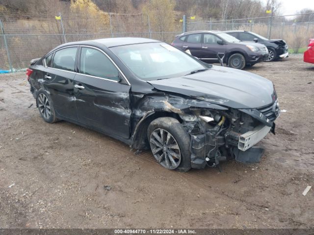 nissan altima 2017 1n4al3ap4hc200355