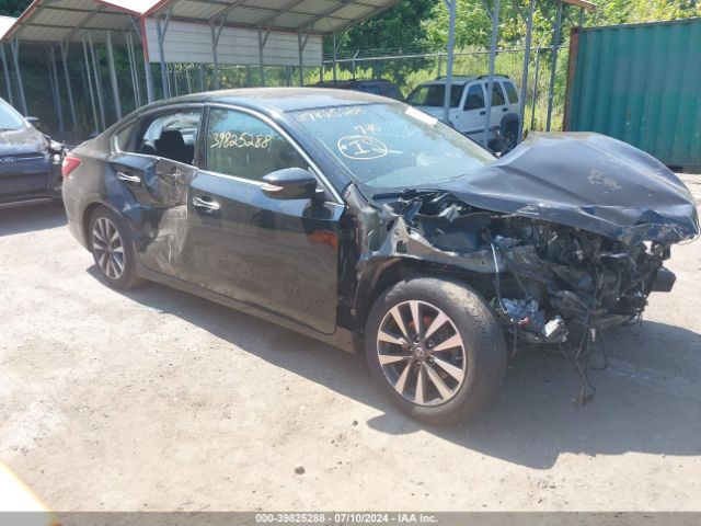 nissan altima 2017 1n4al3ap4hc228284