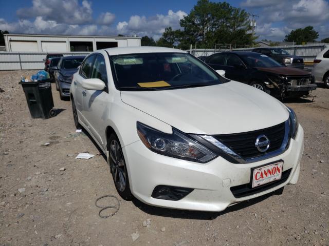 nissan altima 2.5 2017 1n4al3ap4hc288209