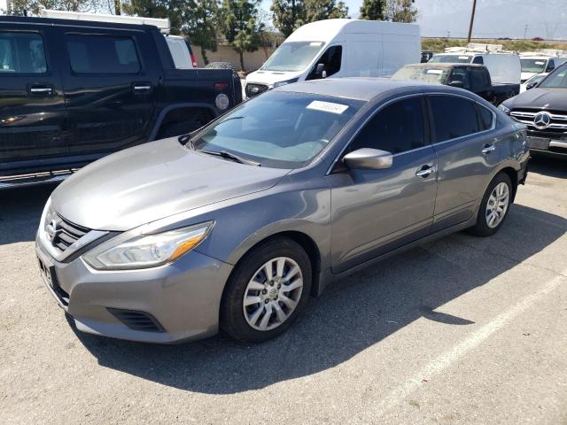 nissan altima 2017 1n4al3ap4hn327224