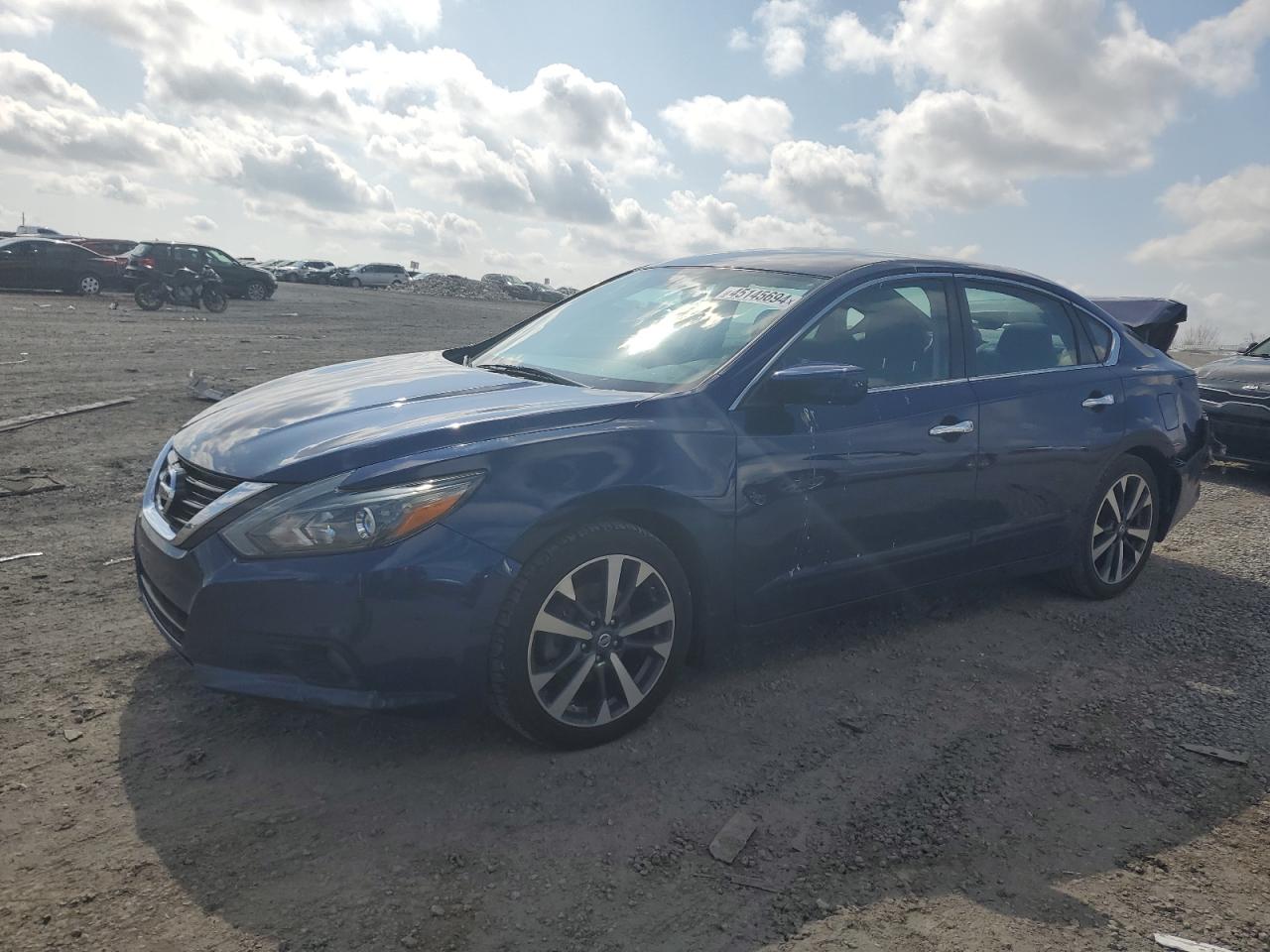 nissan altima 2017 1n4al3ap4hn354987