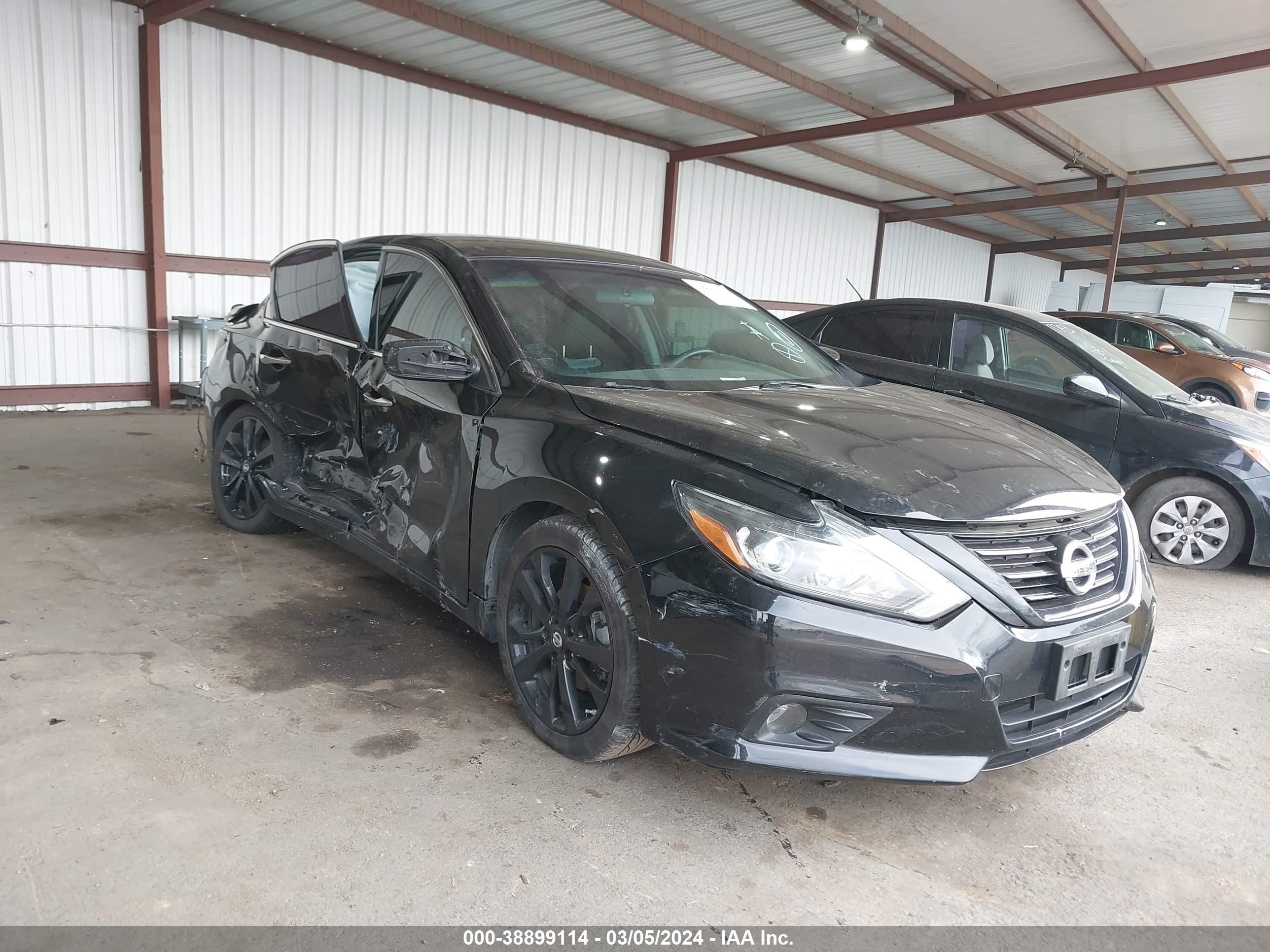 nissan altima 2018 1n4al3ap4jc273957