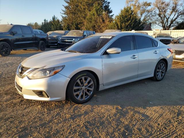 nissan altima 2.5 2017 1n4al3ap5hc167284