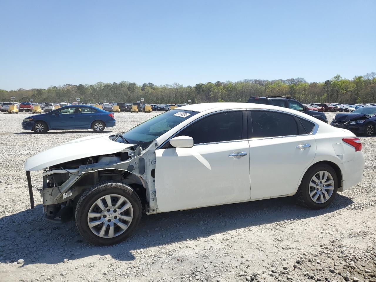 nissan altima 2017 1n4al3ap5hc226026