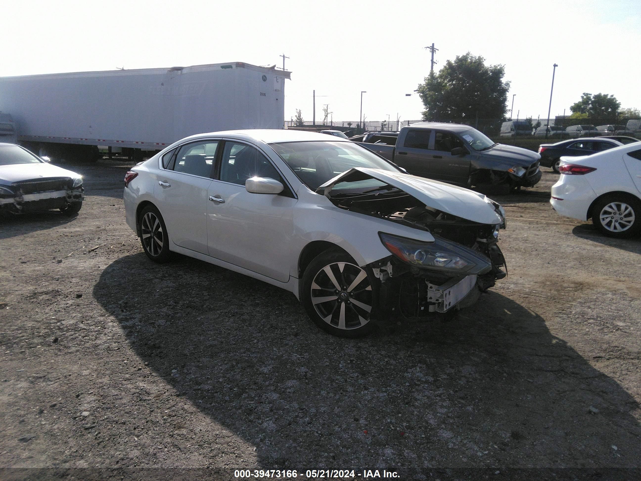 nissan altima 2017 1n4al3ap5hc257082