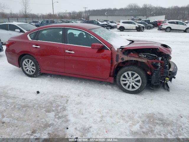 nissan altima 2018 1n4al3ap5jc214092