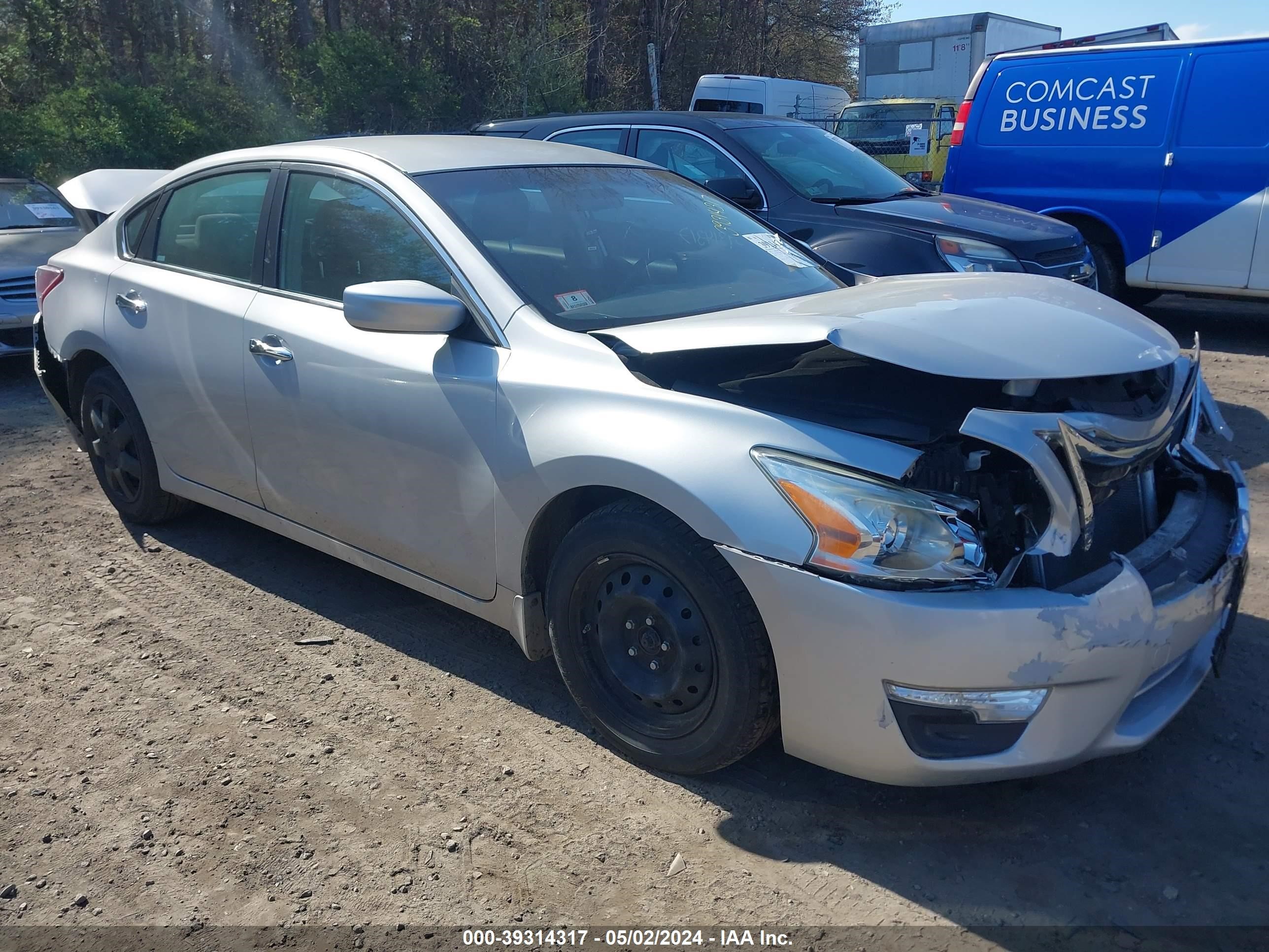 nissan altima 2013 1n4al3ap6dc268408