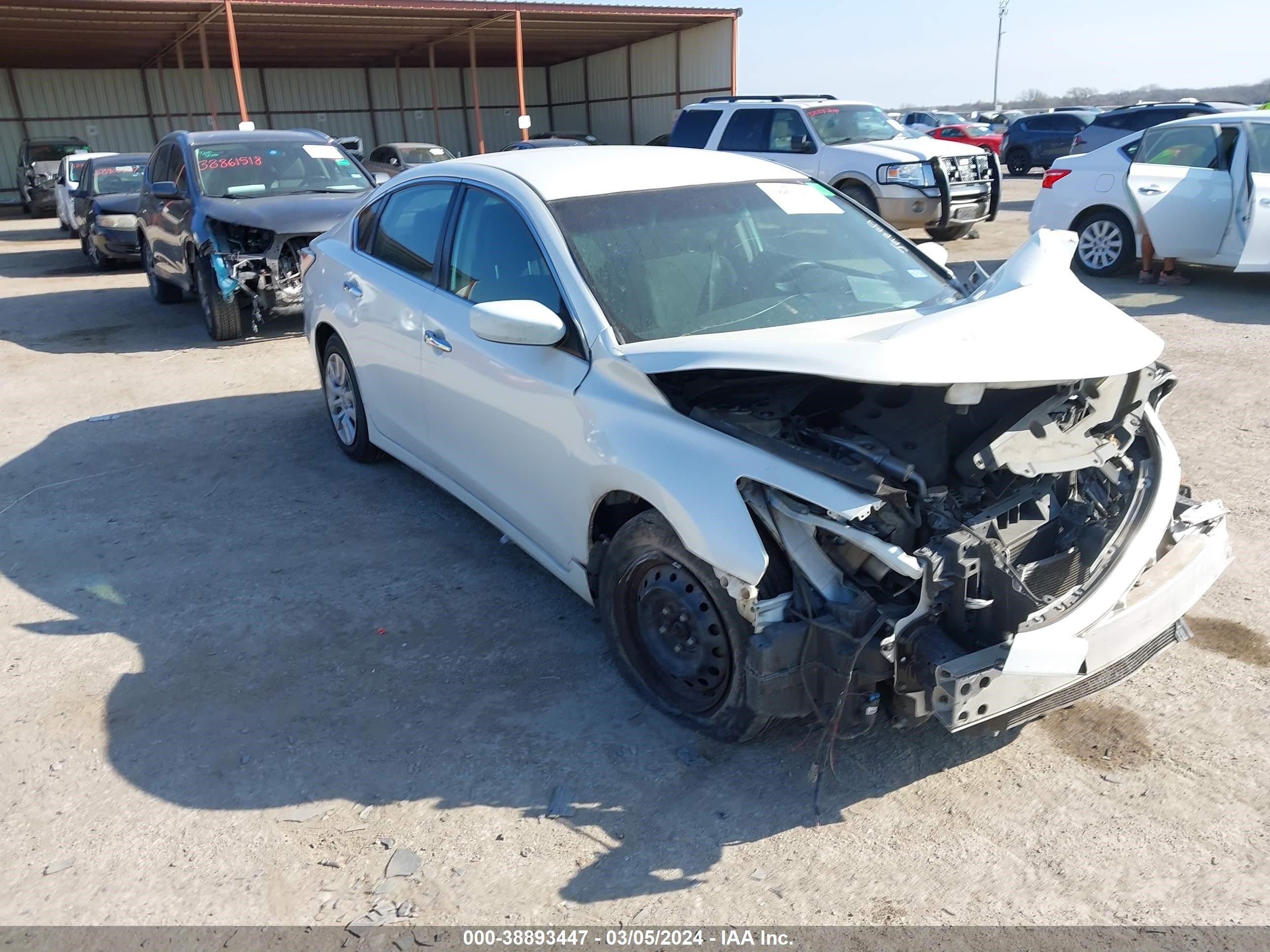 nissan altima 2015 1n4al3ap6fc243673