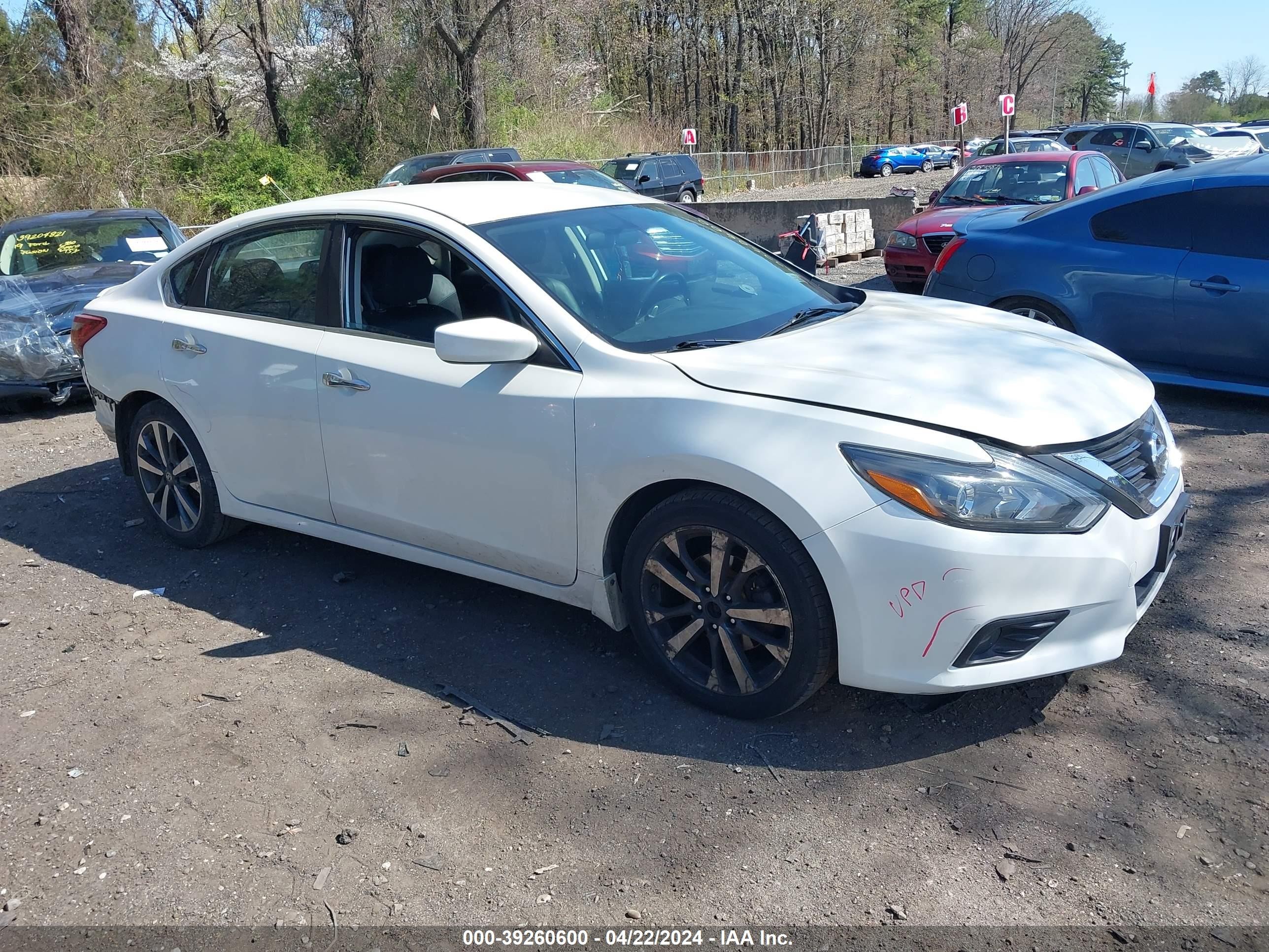 nissan altima 2017 1n4al3ap6hc257916