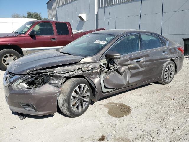 nissan altima 2017 1n4al3ap6hc274117