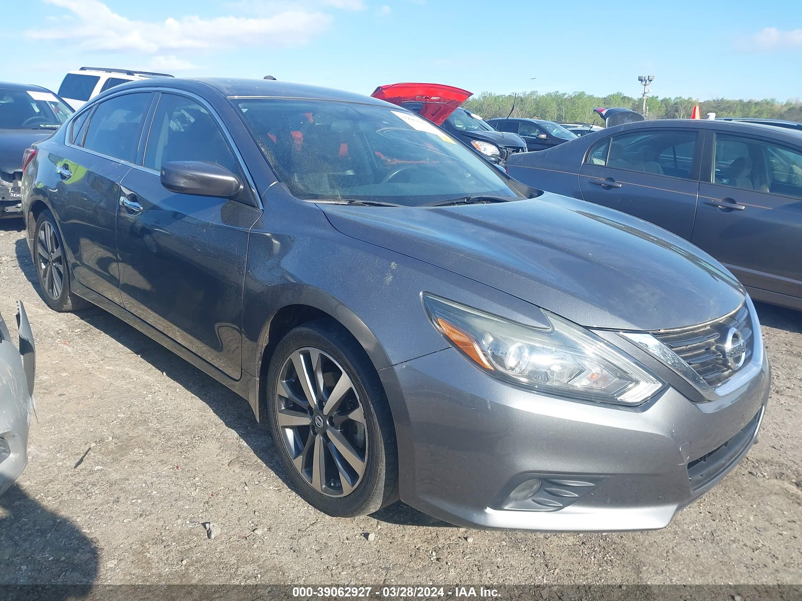 nissan altima 2017 1n4al3ap6hc497340