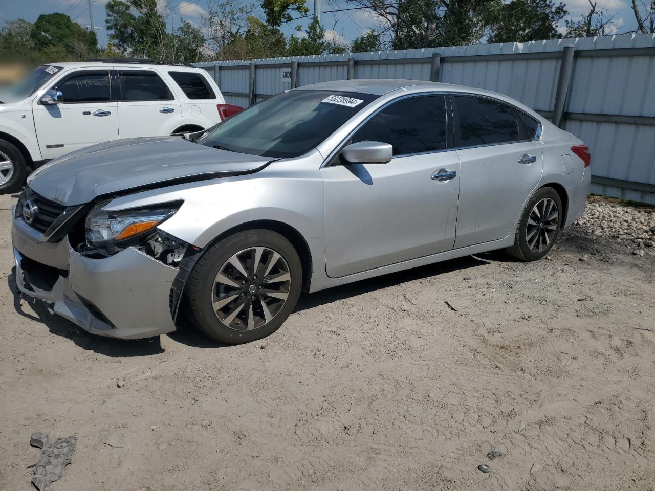 nissan altima 2018 1n4al3ap6jc205613