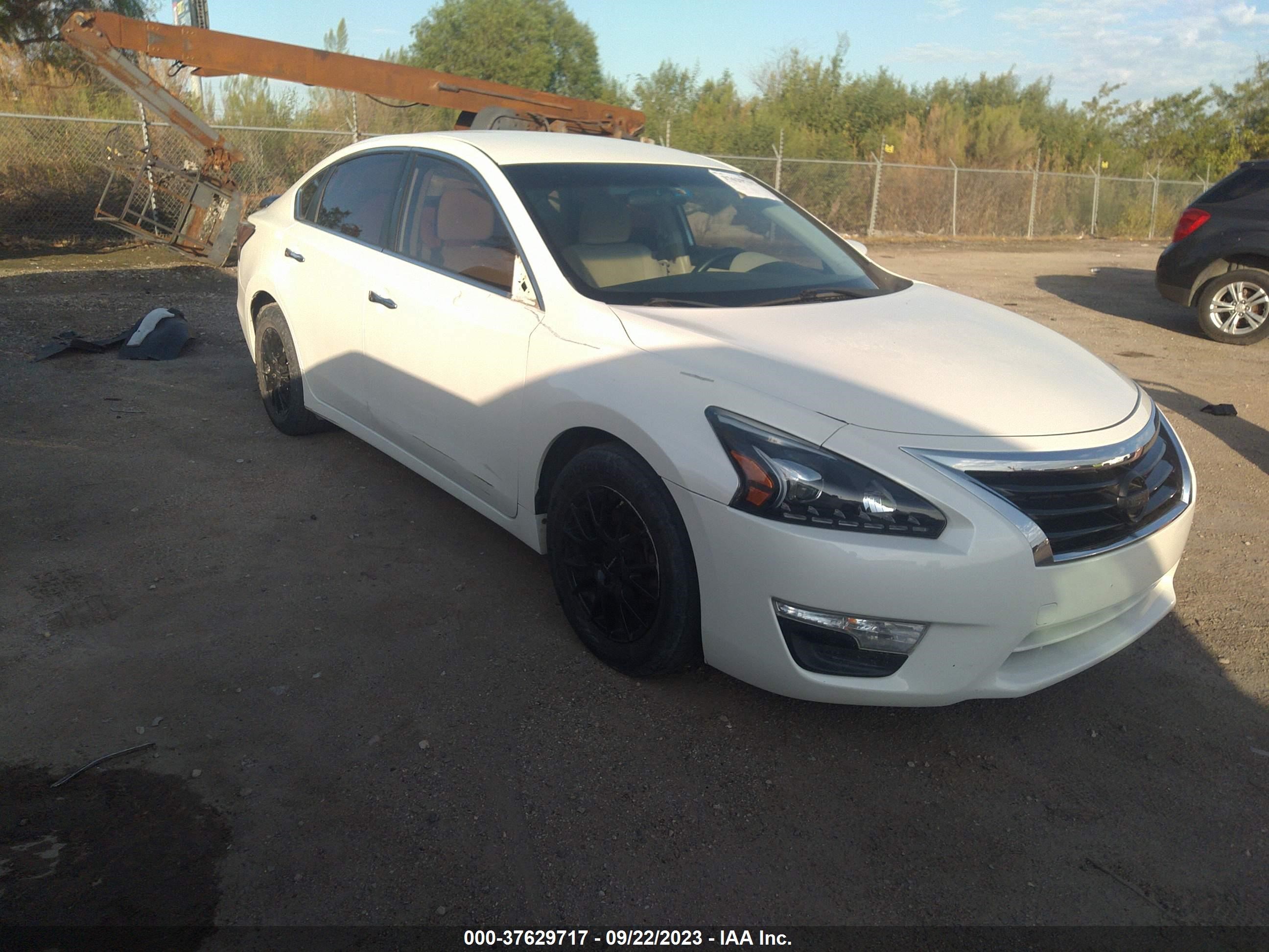 nissan altima 2014 1n4al3ap7ec149123