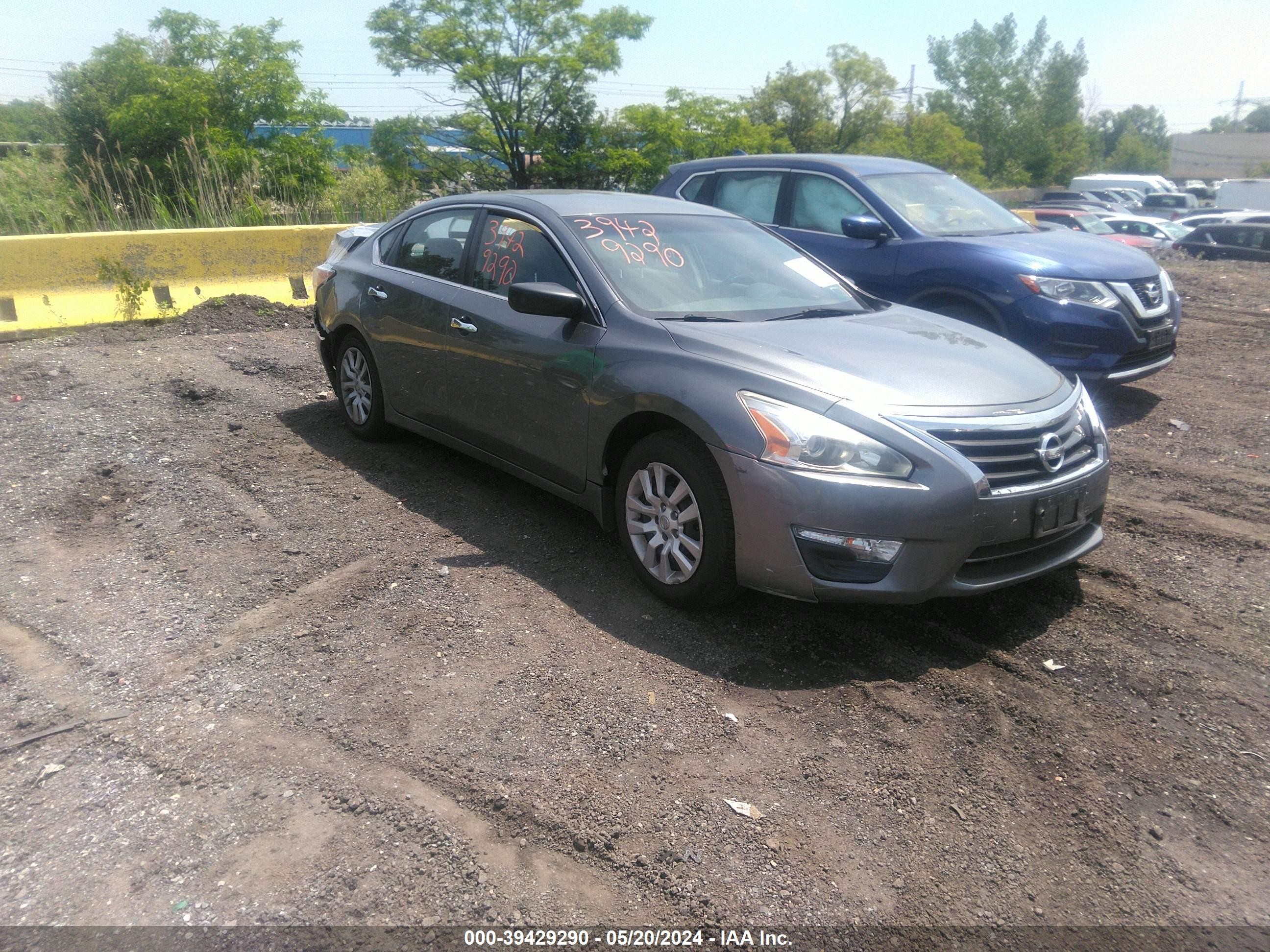 nissan altima 2014 1n4al3ap7en235388