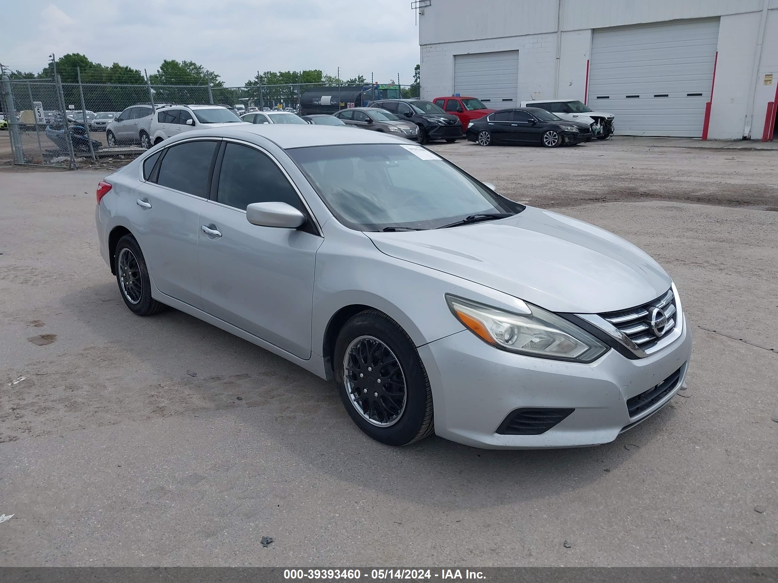 nissan altima 2016 1n4al3ap7gn305488