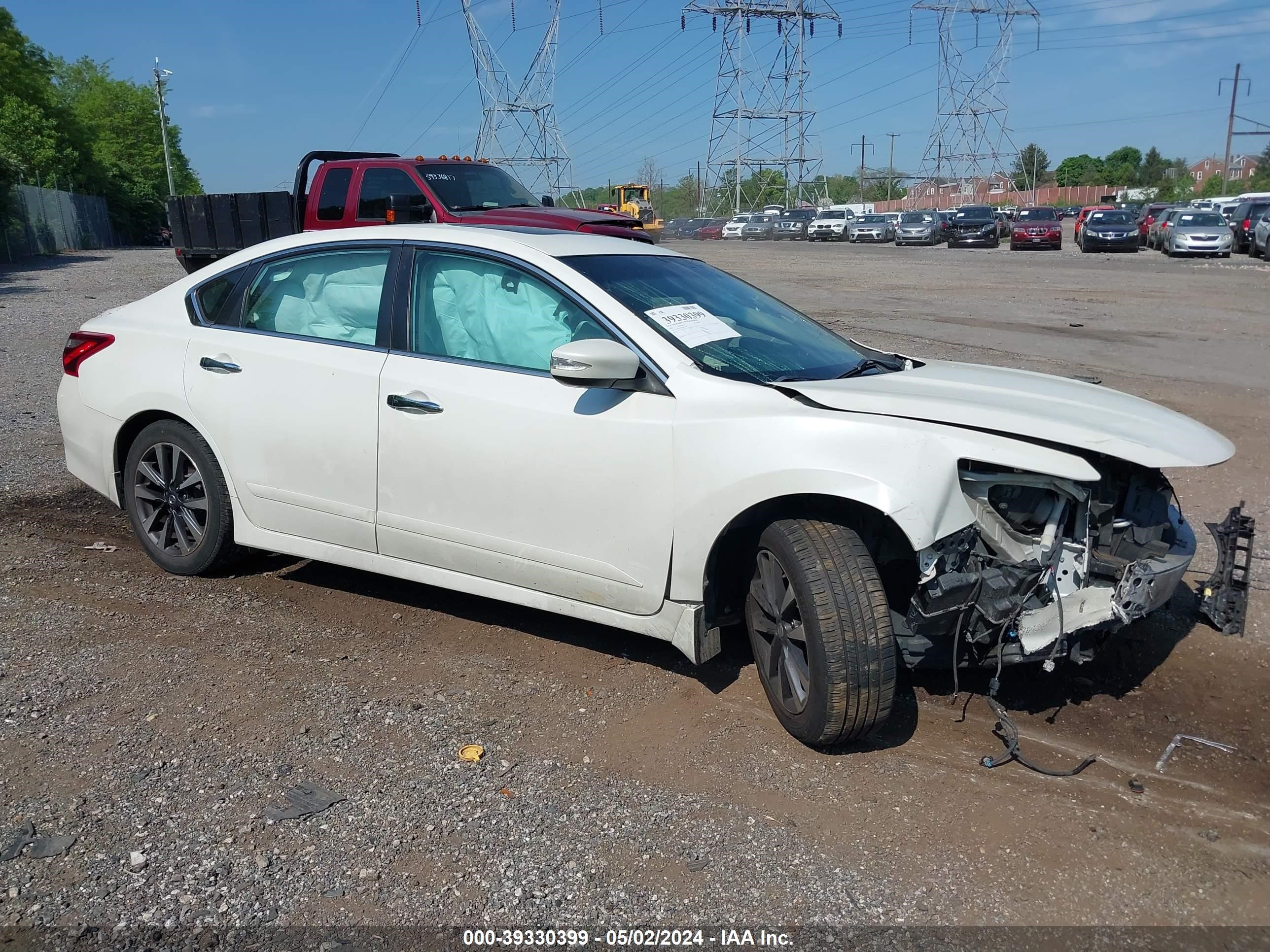 nissan altima 2017 1n4al3ap7hc168369