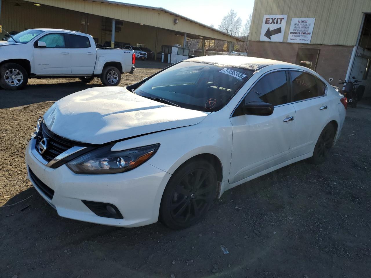 nissan altima 2017 1n4al3ap7hc244804