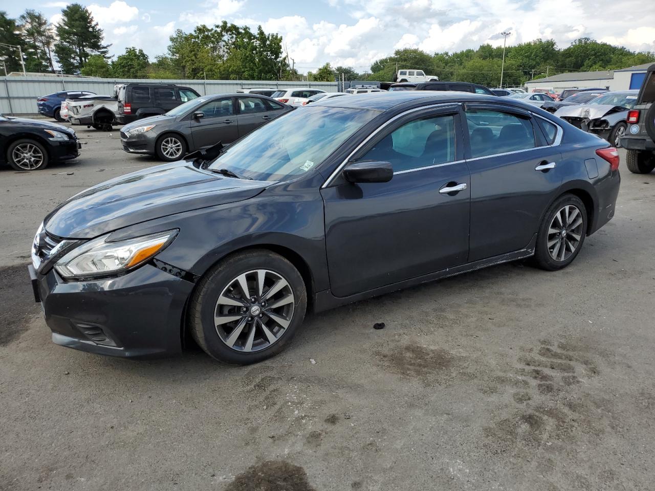 nissan altima 2017 1n4al3ap7hc268486