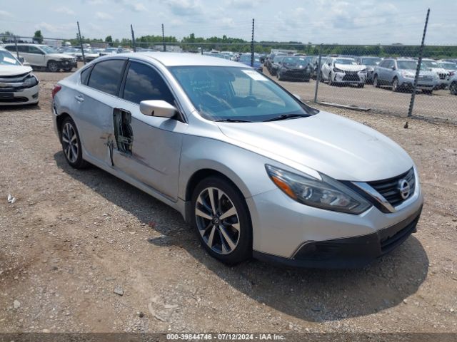 nissan altima 2017 1n4al3ap7hc278872