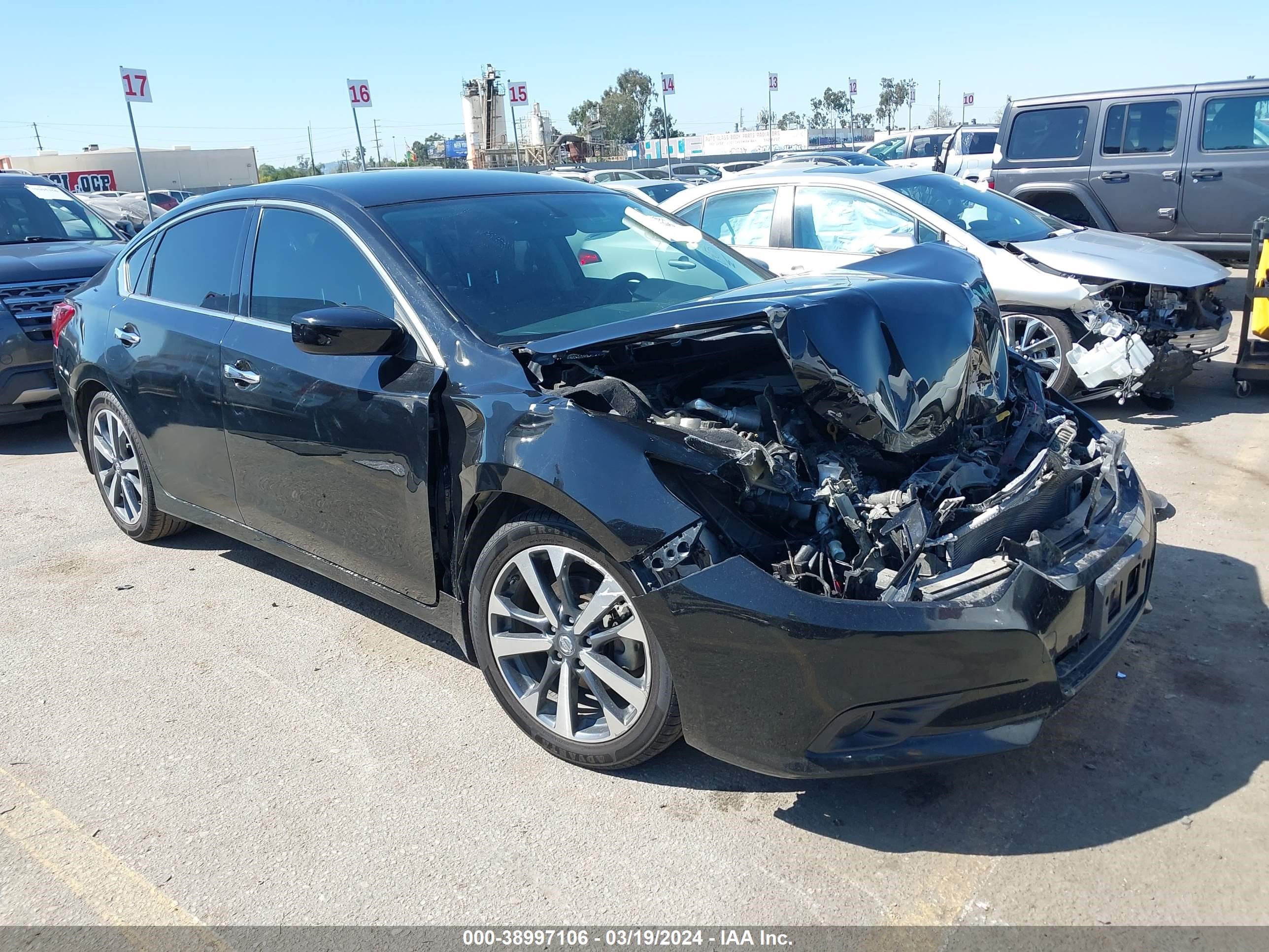 nissan altima 2017 1n4al3ap7hc485021