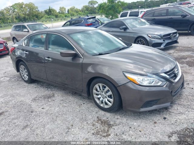 nissan altima 2017 1n4al3ap7hn313897