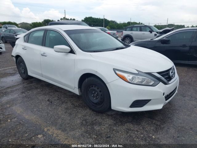 nissan altima 2017 1n4al3ap7hn357835