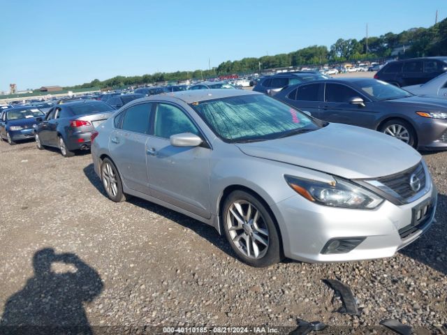 nissan altima 2017 1n4al3ap8hc117754