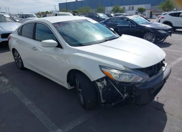 nissan altima 2017 1n4al3ap8hc152553