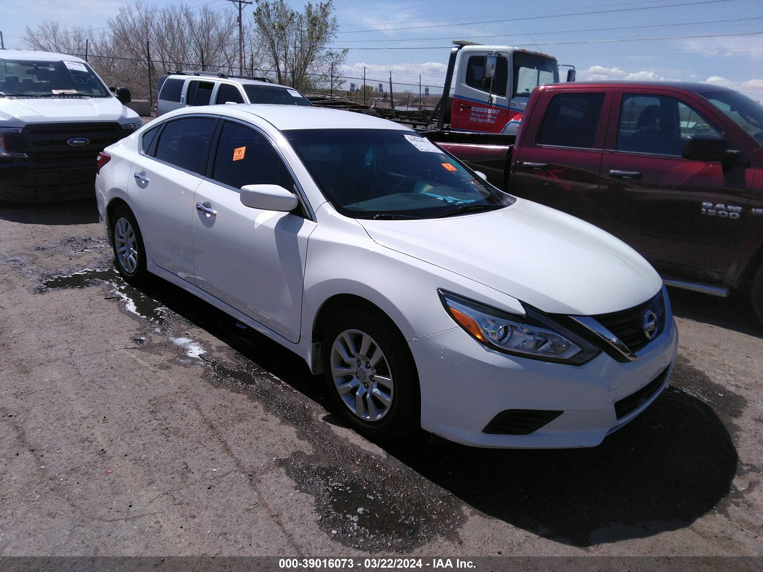 nissan altima 2017 1n4al3ap8hc275401