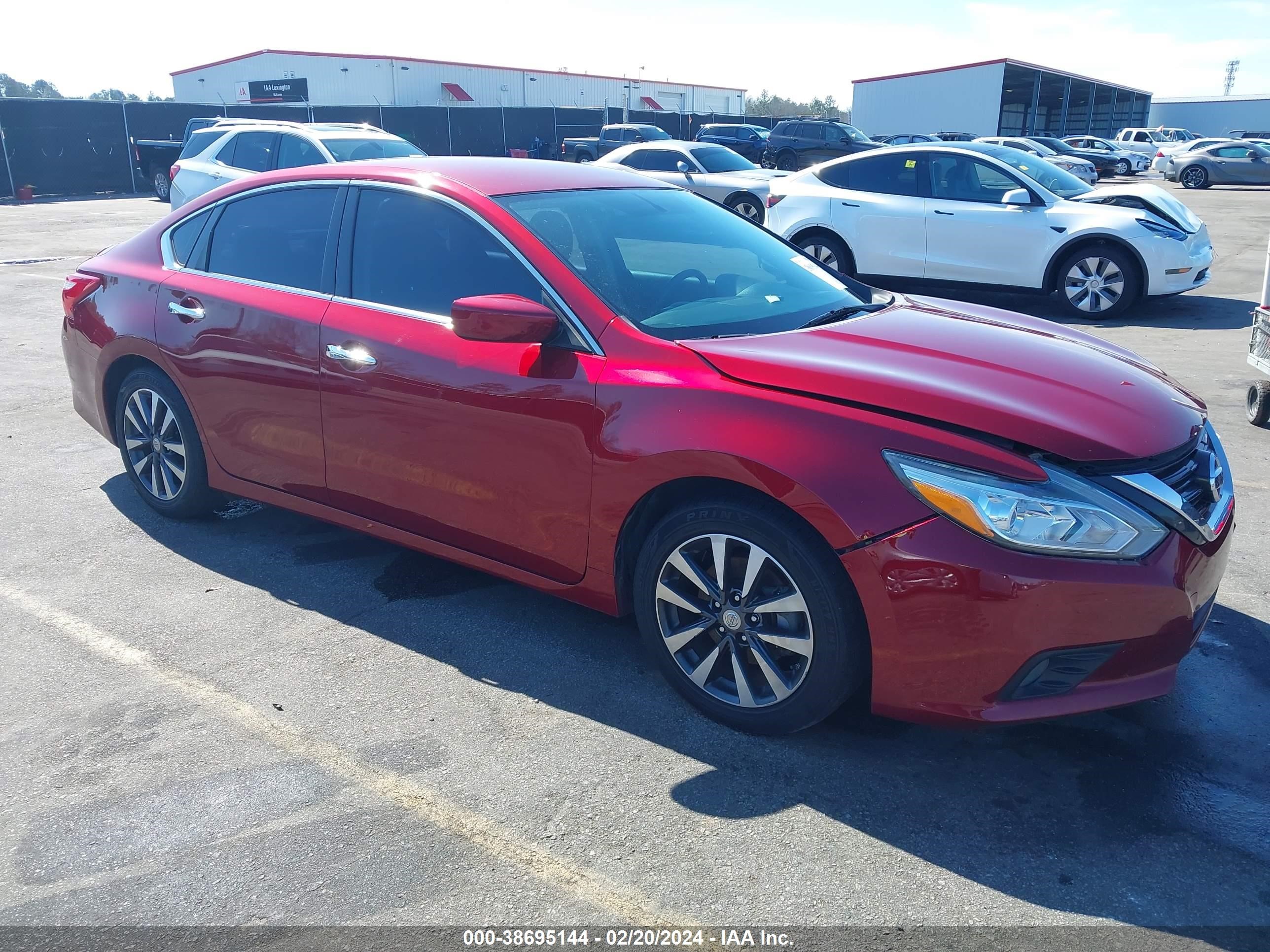 nissan altima 2017 1n4al3ap8hc277133