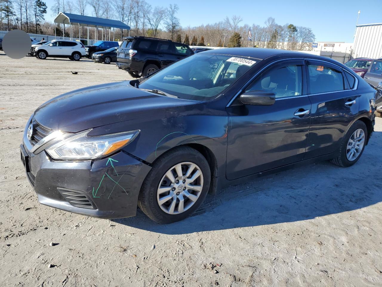 nissan altima 2017 1n4al3ap8hc281750