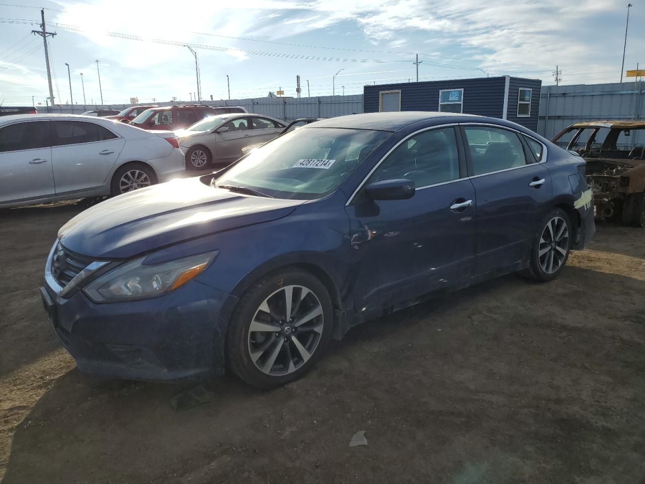 nissan altima 2017 1n4al3ap8hc482273