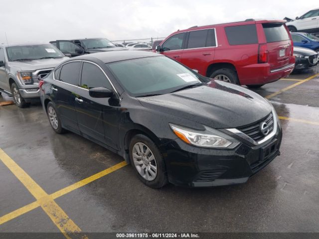 nissan altima 2017 1n4al3ap8hn330658