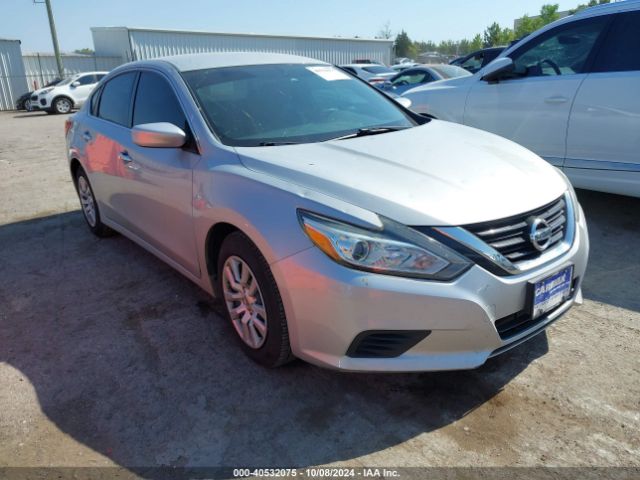 nissan altima 2017 1n4al3ap8hn352742